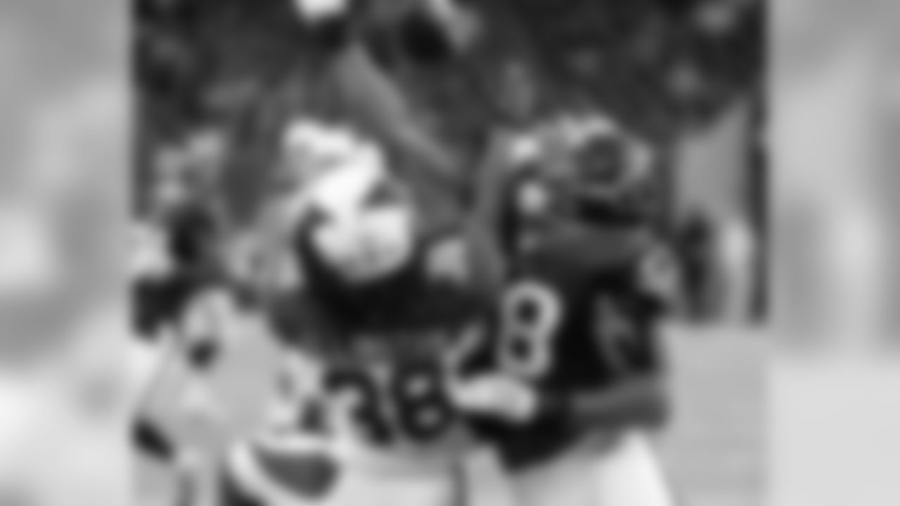 RB Andre Ellington: 3 rush, 25 yards; 3 catches, 20 yards