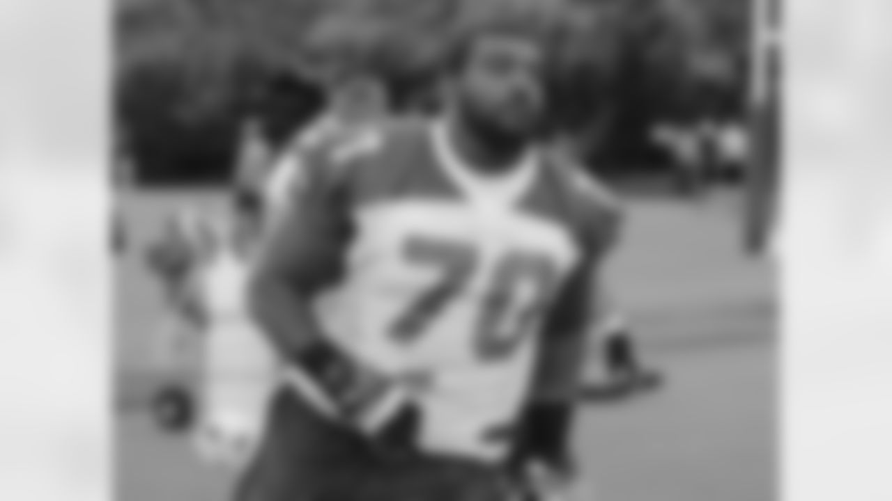 T Bobby Massie
