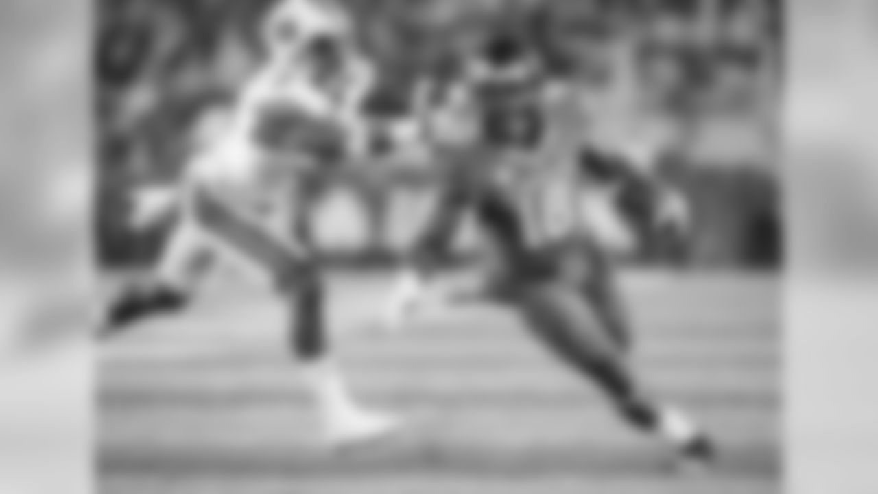 Auburn's Jonathan Jones: Projected fifth-round pick