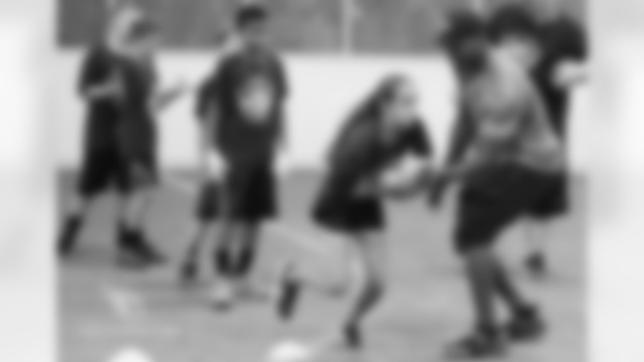 Taking a handoff from Johnson