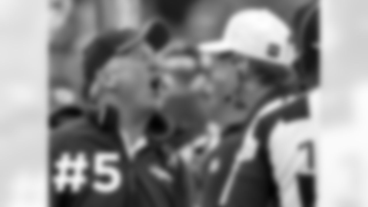 Broncos coach John Fox argues about a call