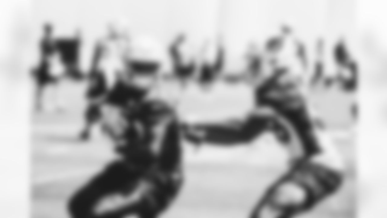 WR A.J. Richardson
