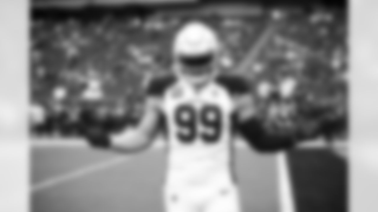 Arizona Cardinals defensive end J.J. Watt (99)