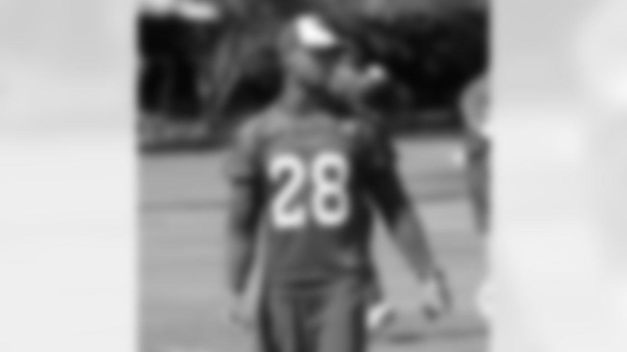 CB Justin Bethel