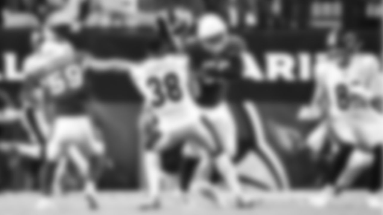 LB Jordan Hicks: 158 tackles