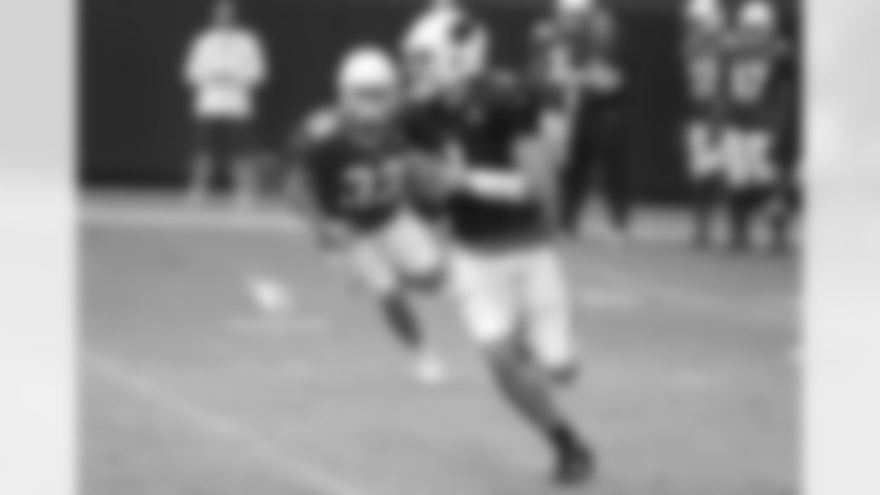 S Tyrann Mathieu pressures QB Trevor Knight