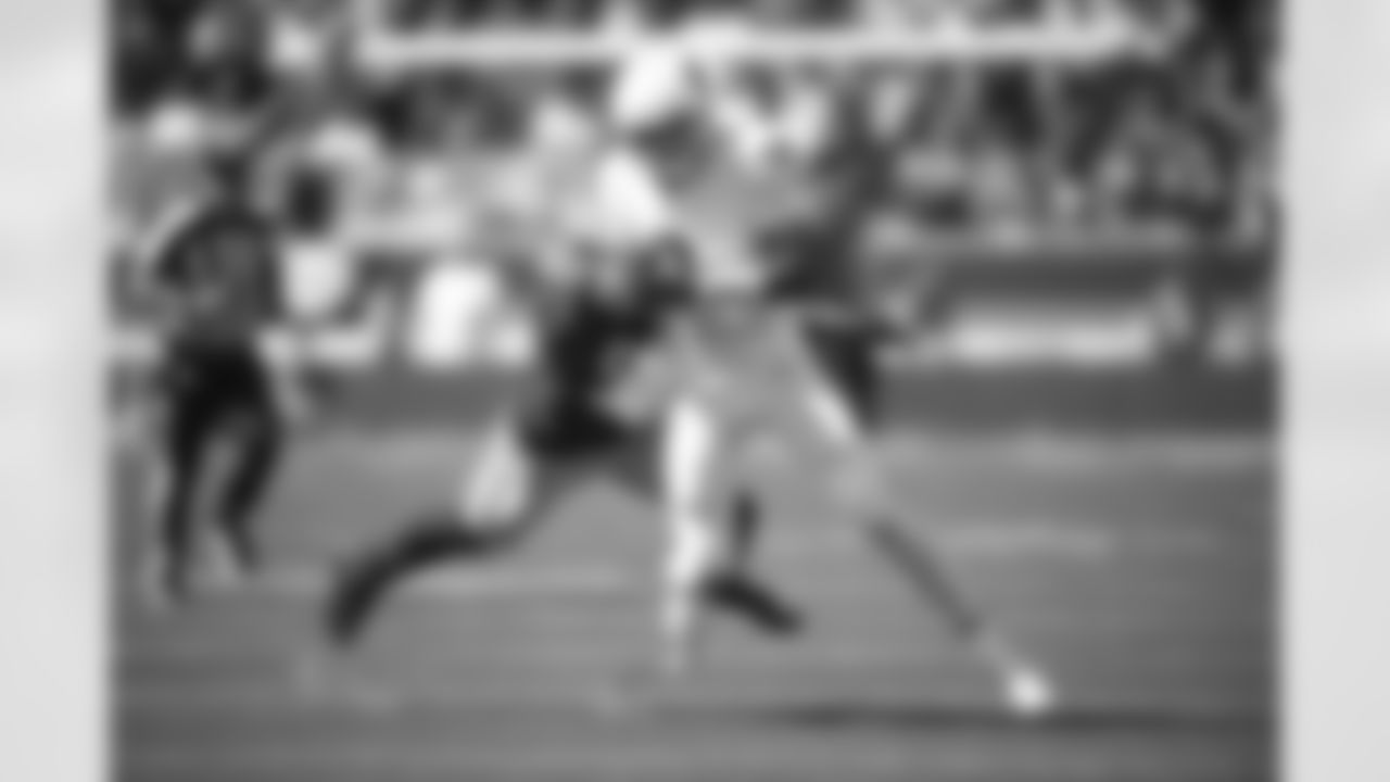Arizona Cardinals quarterback Joshua Dobbs (9) during the Week 4 regular season game between the Arizona Cardinals and the San Francisco 49ers on Sunday, Oct 1, 2023 in Santa Clara, CA.
