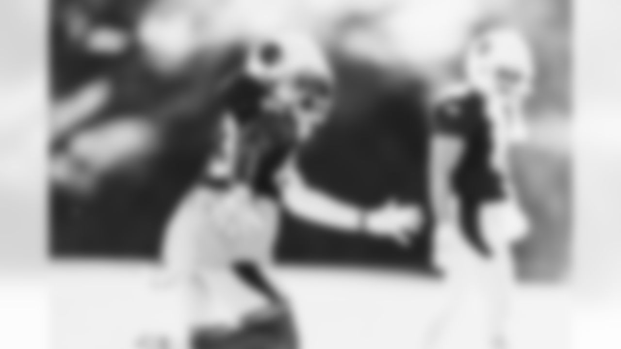 WR Greg Dortch
