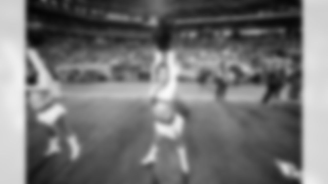 The Arizona Cardinals Cheerleaders during the game against the New England Patriots on Monday, Dec. 12, 2022 in Glendale, AZ.