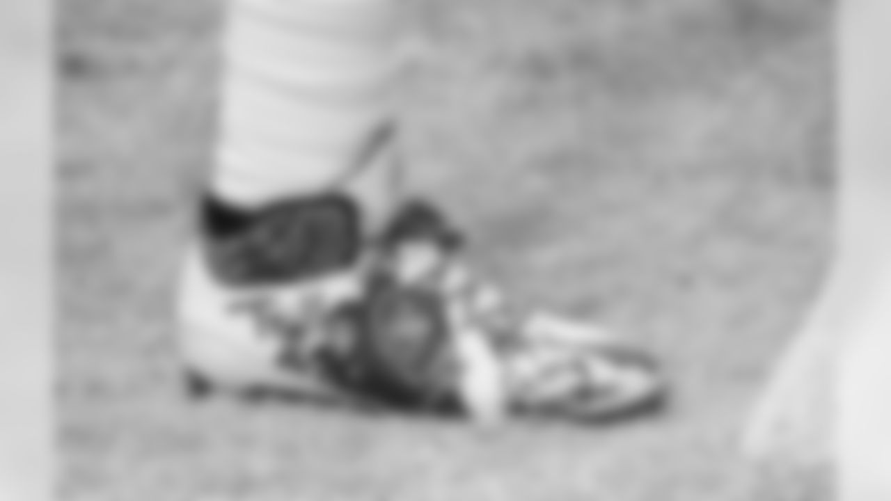 RB Chris Johnson's pregame cleats