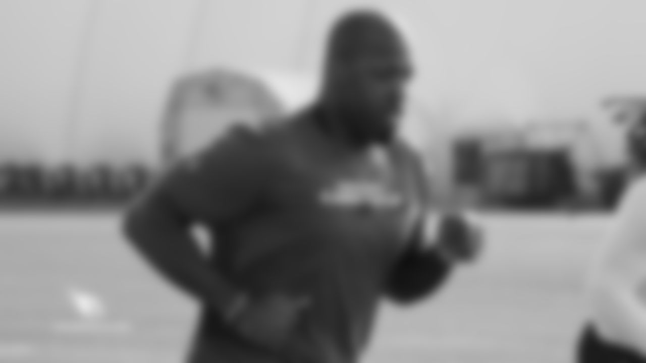 OLB Terrell Suggs