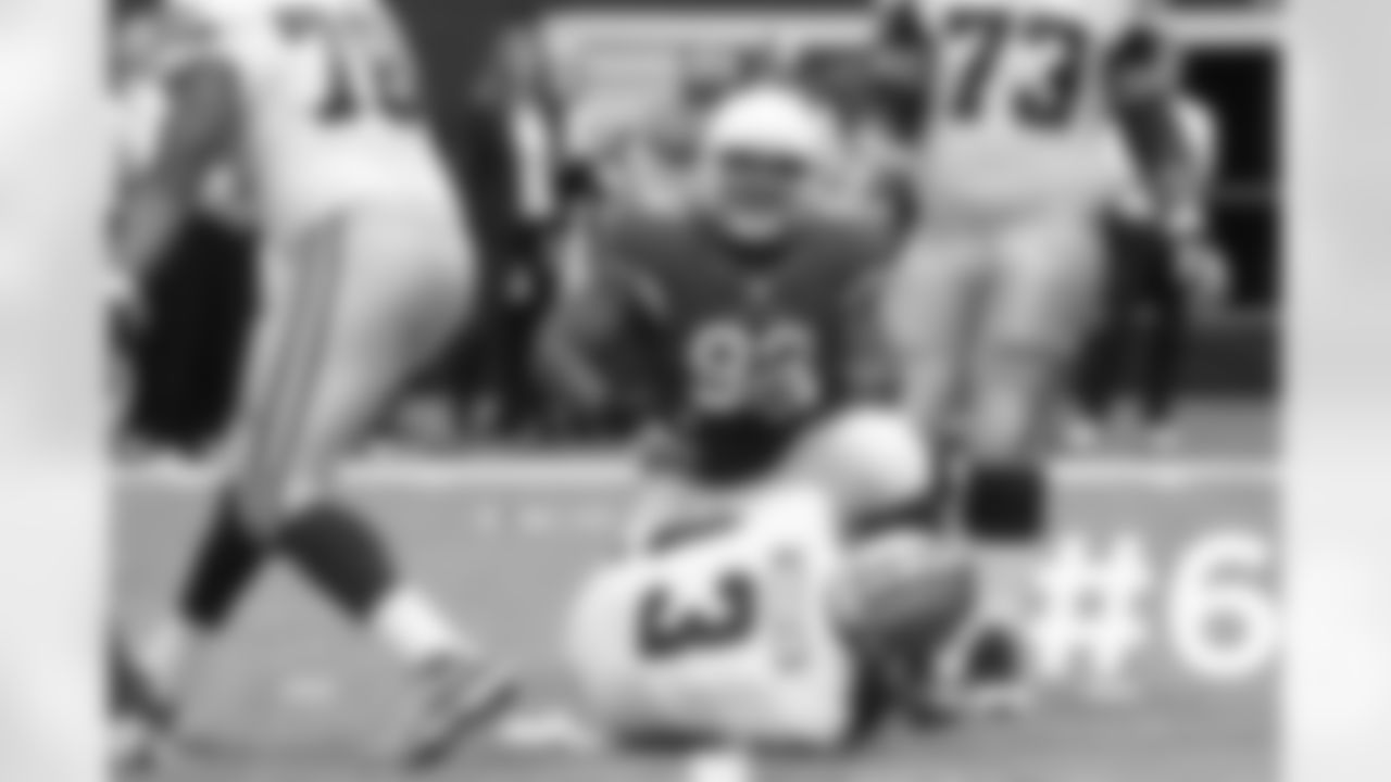 DT Dan Williams with the sack