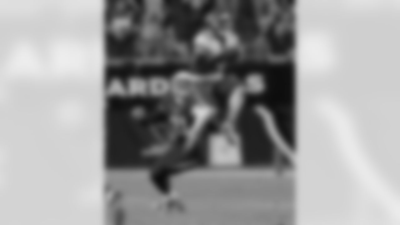 Jason Avant