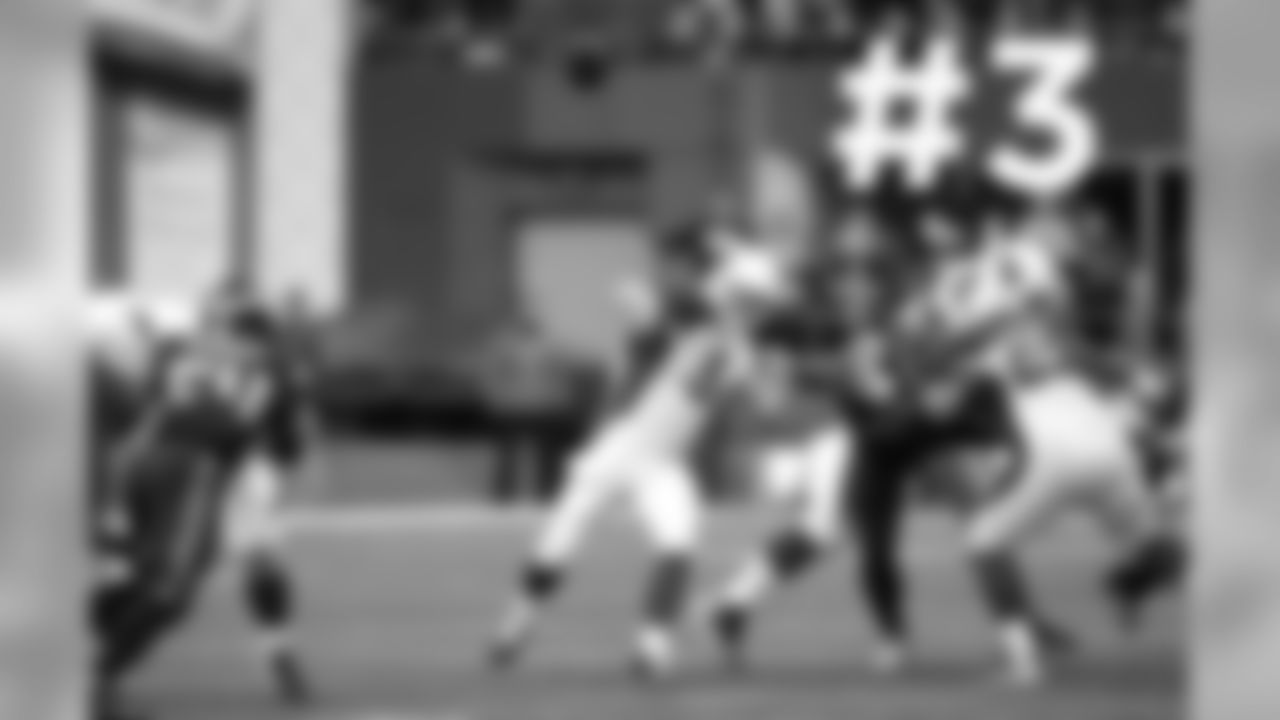 QB Drew Stanton gets a throw off under pressure