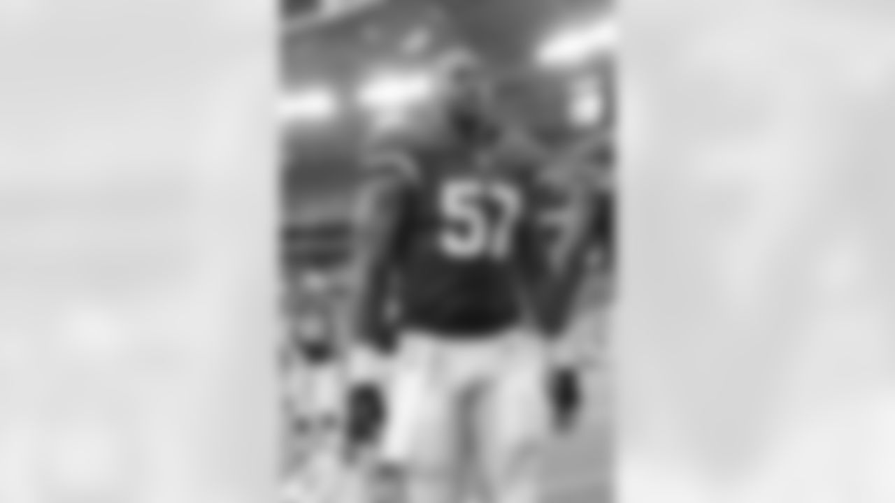 LB Alex Okafor