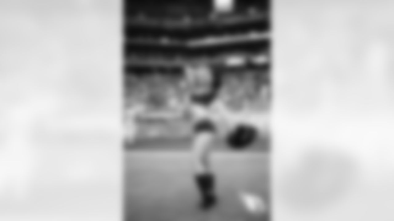 The Arizona Cardinals Cheerleaders during the Week 5 game against the Cincinnati Bengals on Sunday, Oct. 8, 2023.
