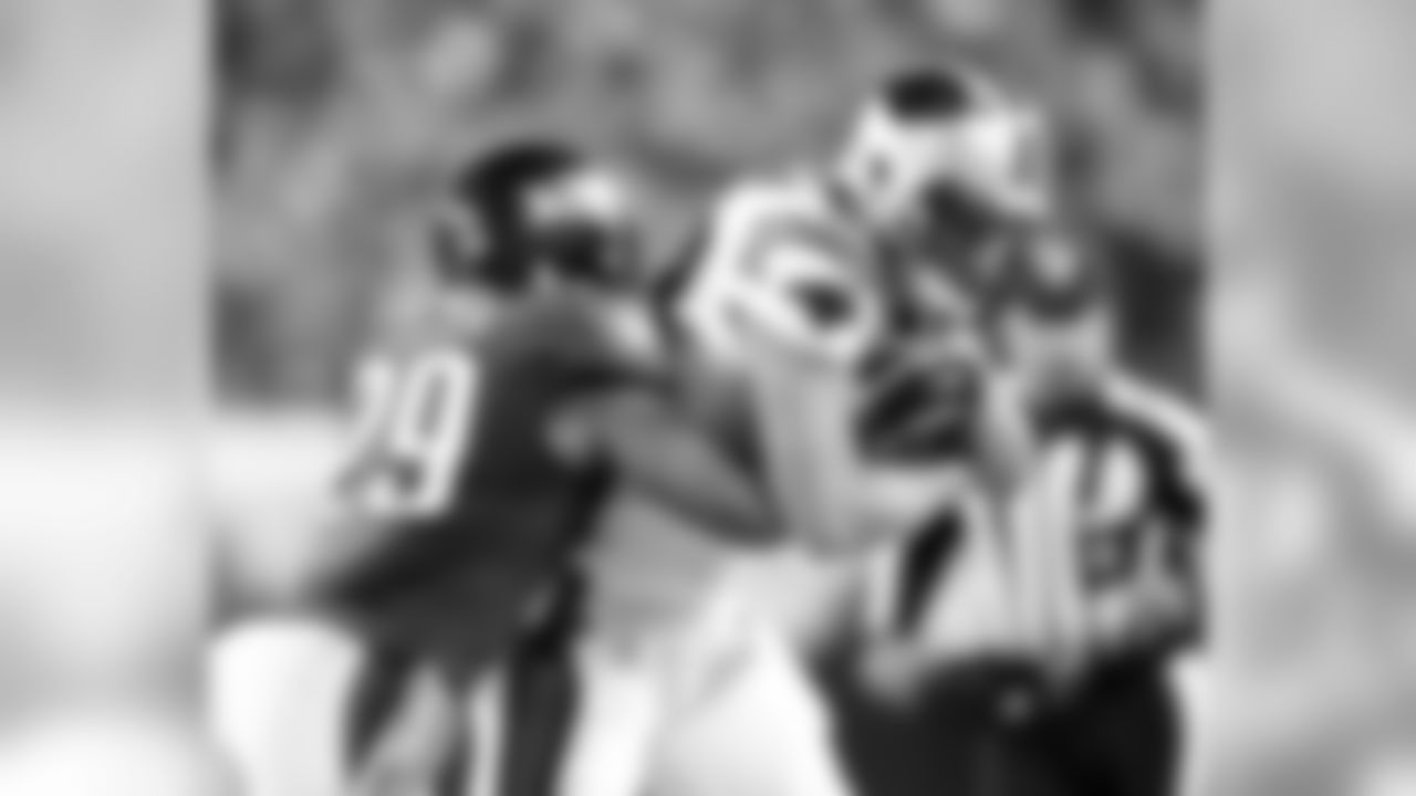 TE Greg Olsen