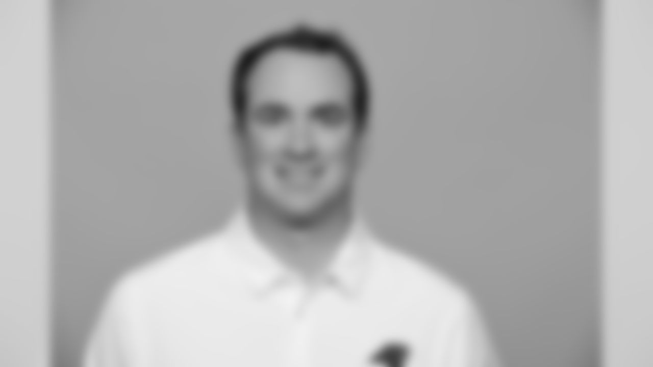 Offensive assistant Cameron Turner