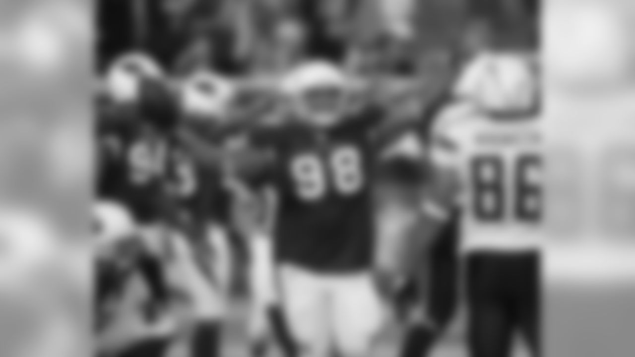 Defensive tackle Gabe Watson