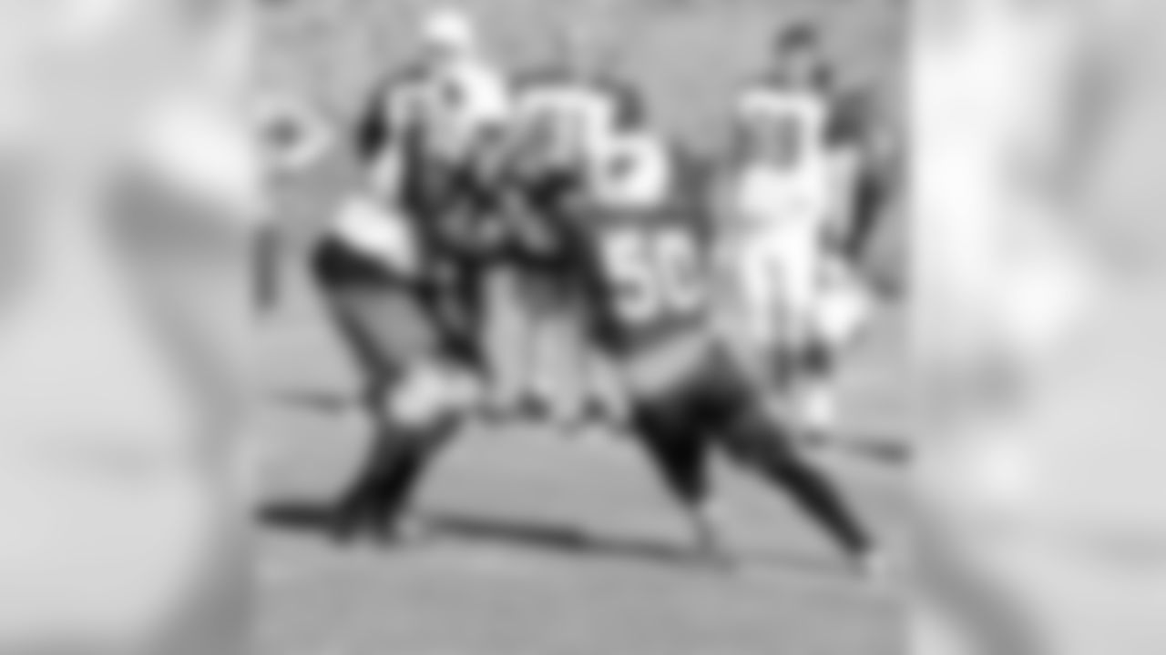 T Levi Brown v LB O'Brien Schofield