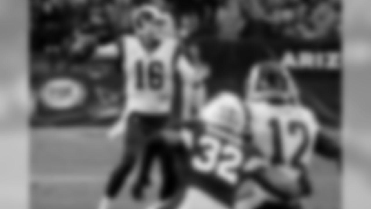 Rams quarterback Jared Goff (16) passes against the Arizona Cardinals.