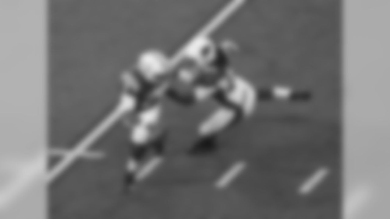 LB Markus Golden brings pressure on Colts QB Jacoby Brissett