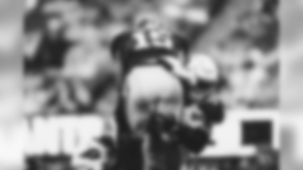 ILB Jordan Hicks