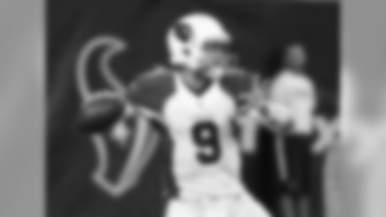 QB Matt Barkley: 12-of-18, 162 yards, 2 TD, 2 INT