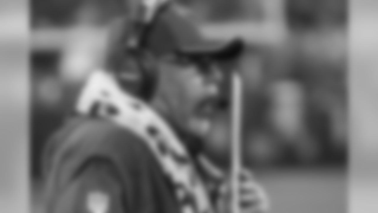 Arians makes a play-call against the Panthers