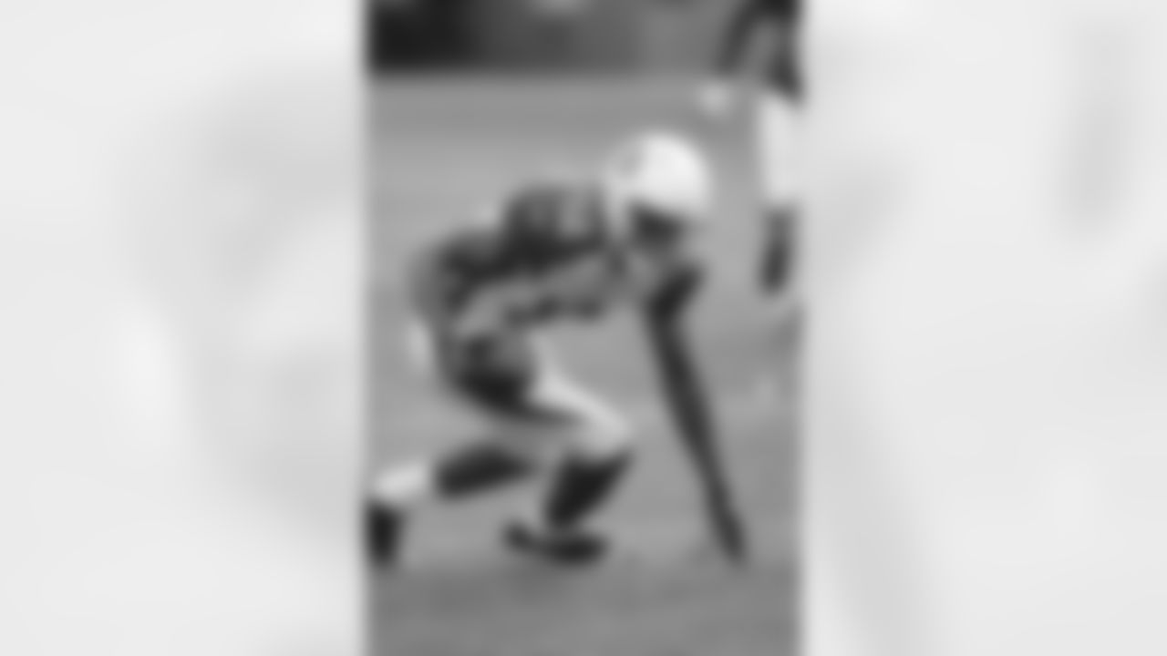 Andre Roberts cuts on a dime