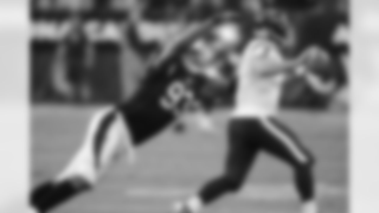 DE Calais Campbell pressures Texans QB Case Keenum