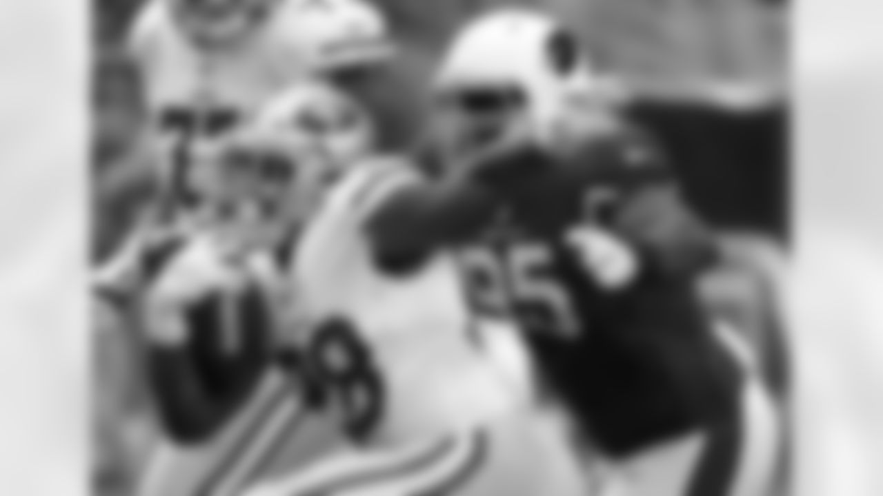 DL Rodney Gunter: 12 tackles