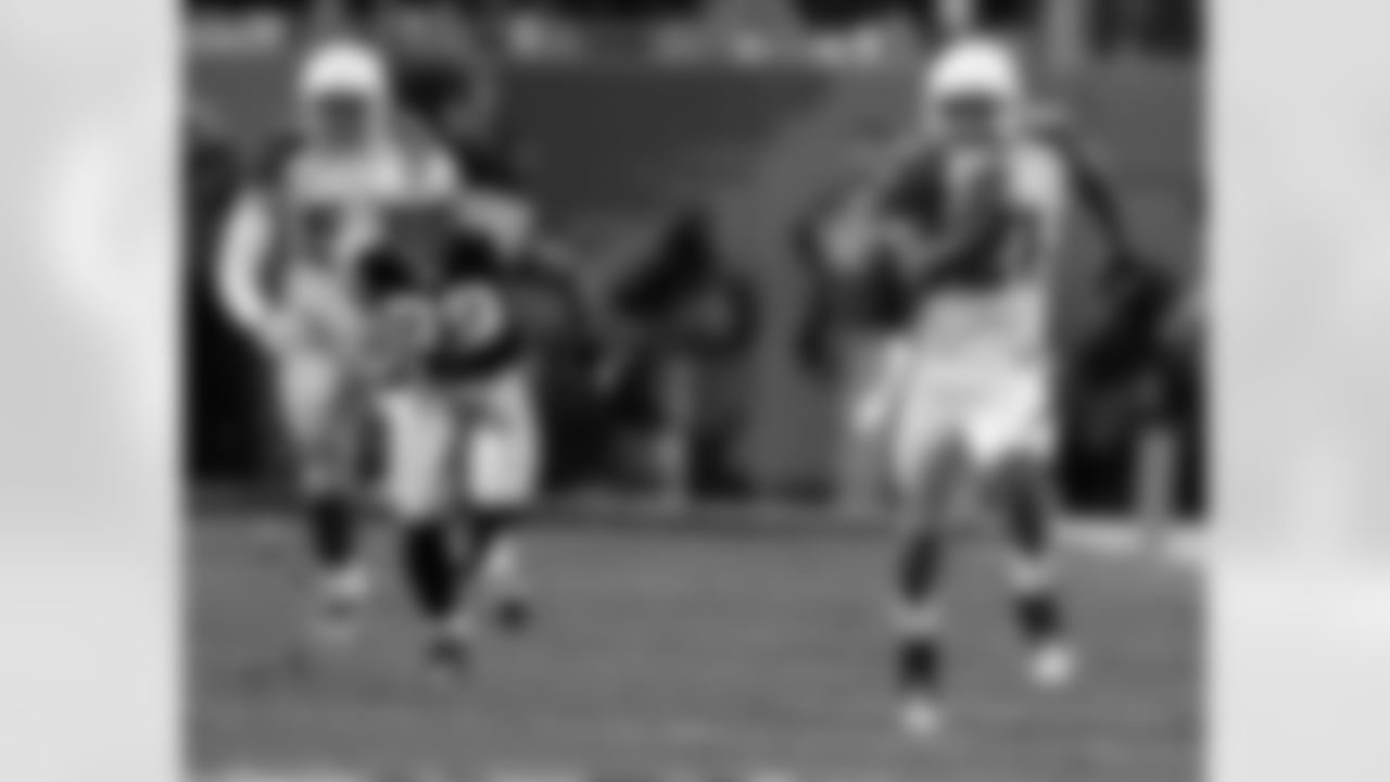 2009: Cardinals S Antrel Rolle returns an interception