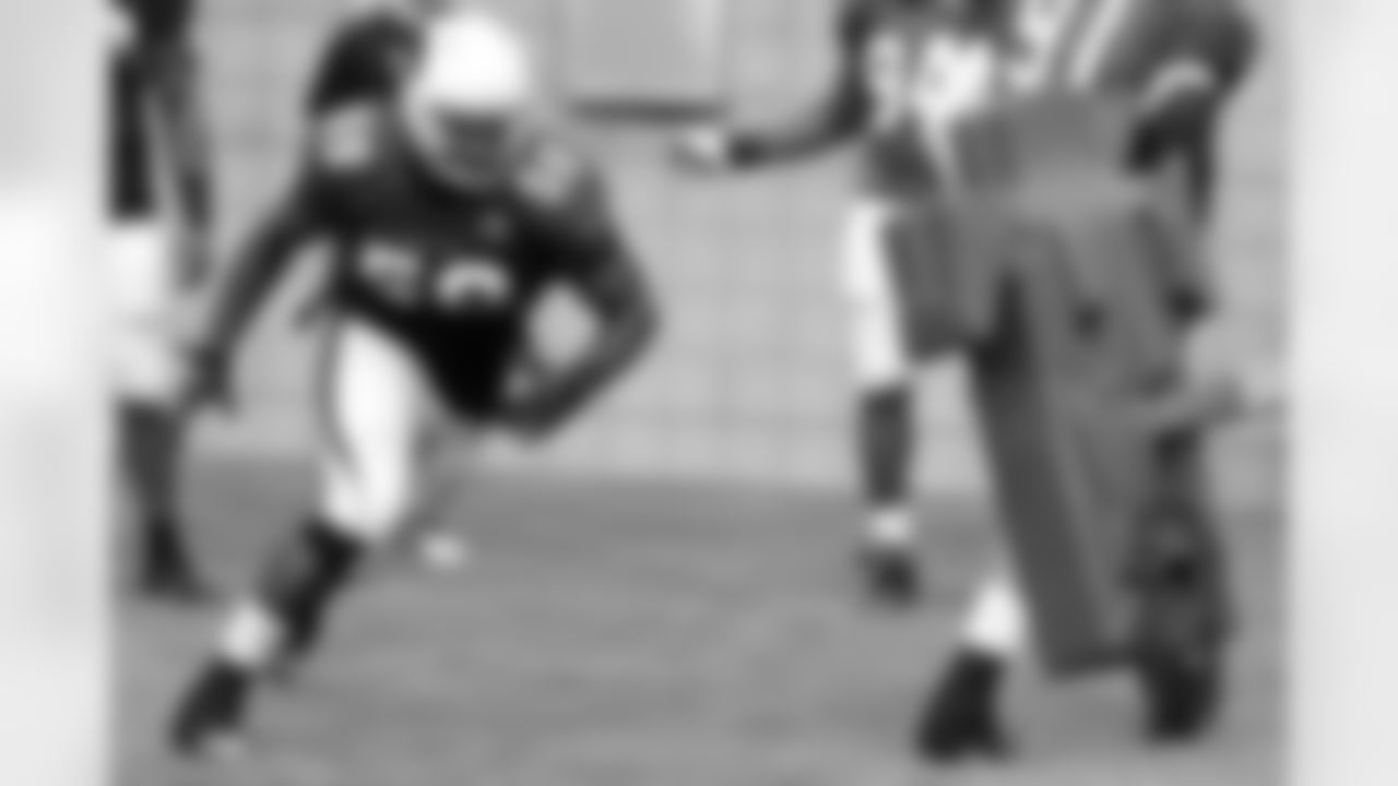 LB Marcus Benard