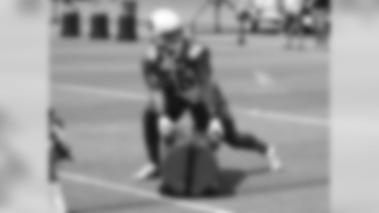LB Terrell Suggs