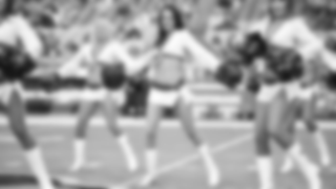 Images of Cardinals cheerleader Shae from the 2018 season