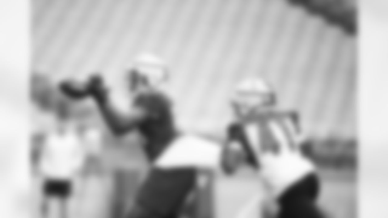 Arizona Cardinals tight end Deon Yelder (81) during the 2022 Arizona Cardinals Training Camp at State Farm Stadium on Monday, August 1, 2022 in Glendale, AZ.