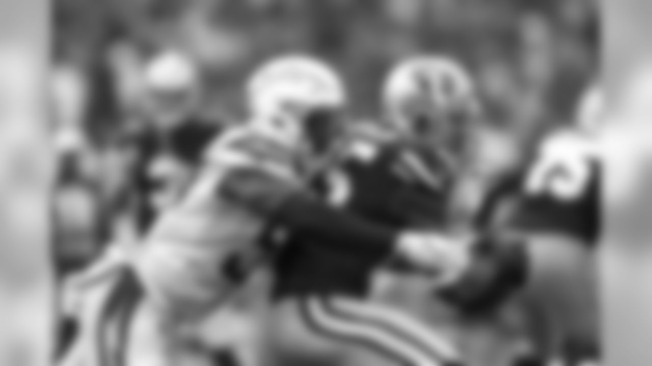 Los Angeles Chargers outside linebacker Jatavis Brown