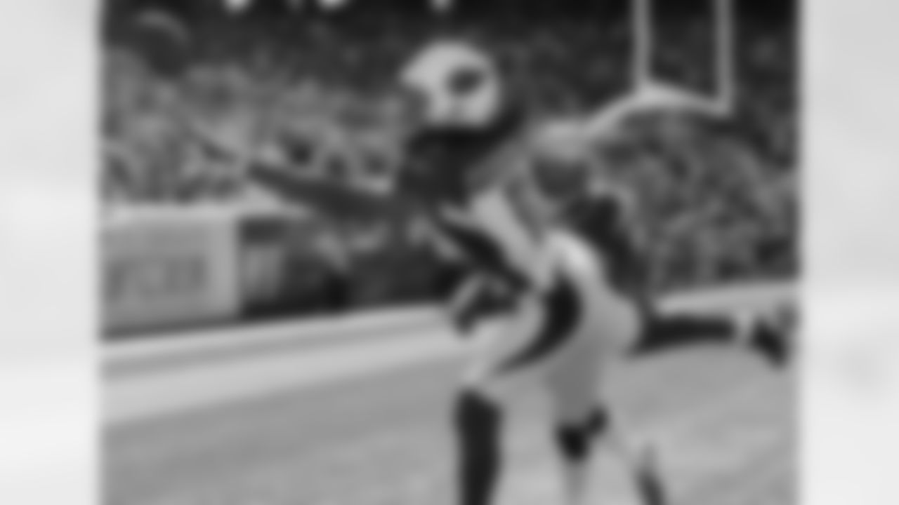 2012: WR Larry Fitzgerald reaches for a ball in the end zone