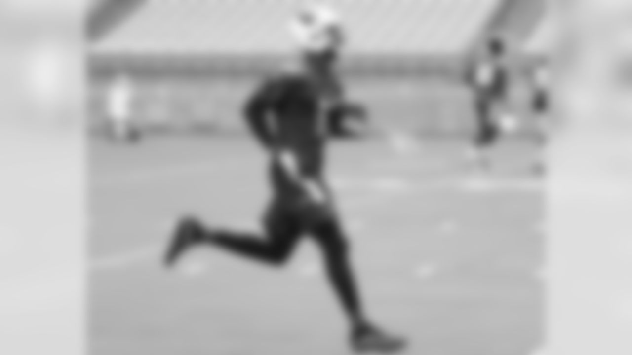 WR Jaron Brown