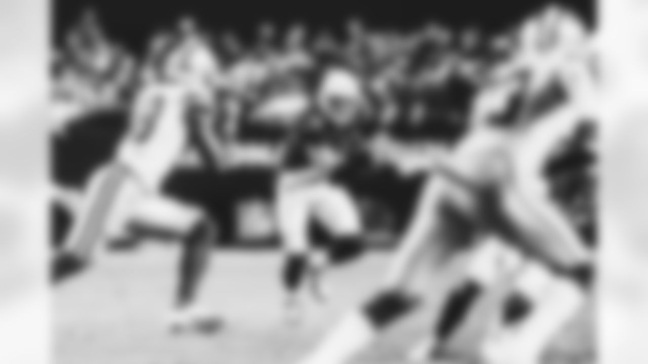 QB Chris Streveler