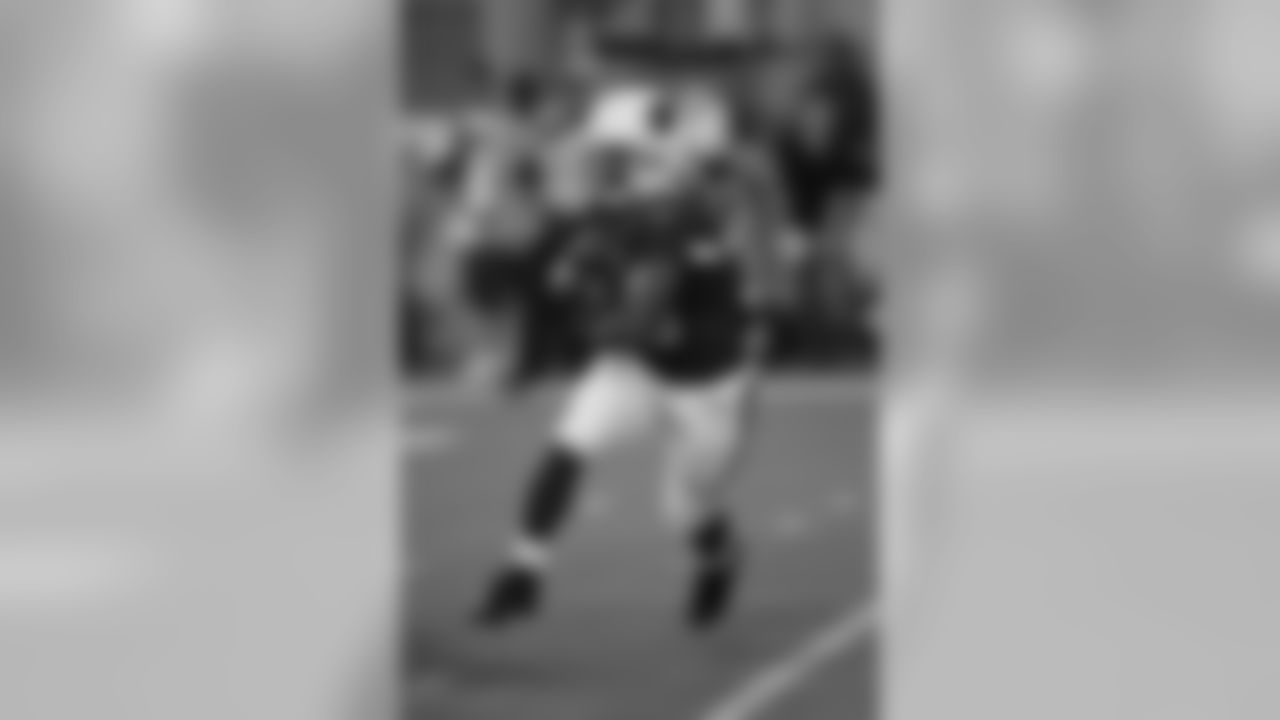 RB Larod Stephens-Howling