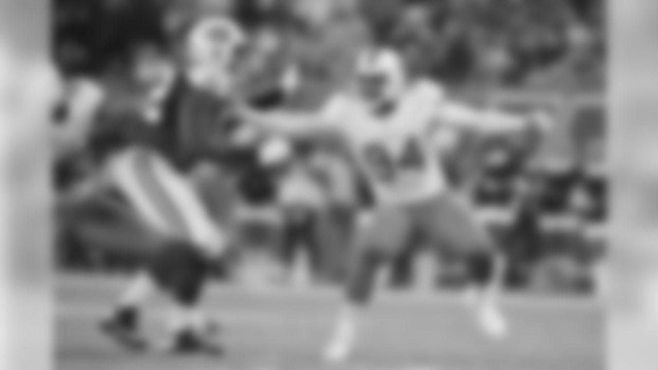 DE Mario Williams