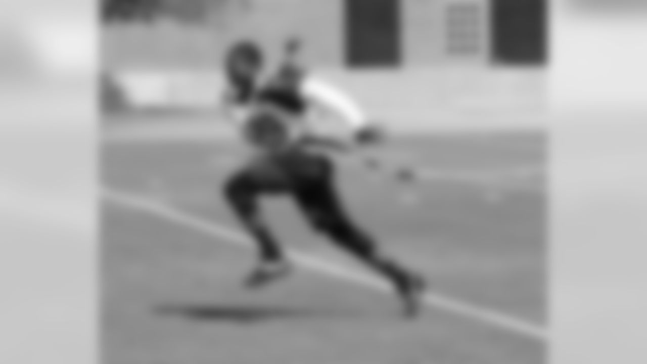 CB Teddy Williams rehabs
