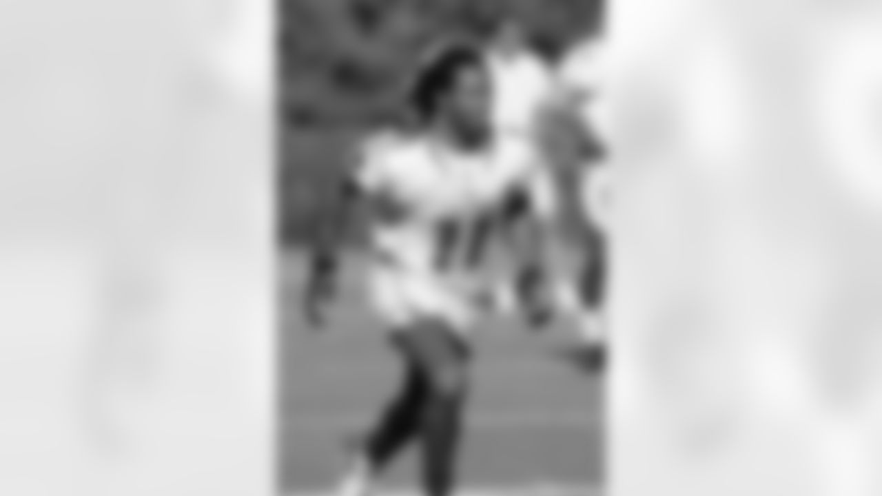 2006: WR Larry Fitzgerald at practice.