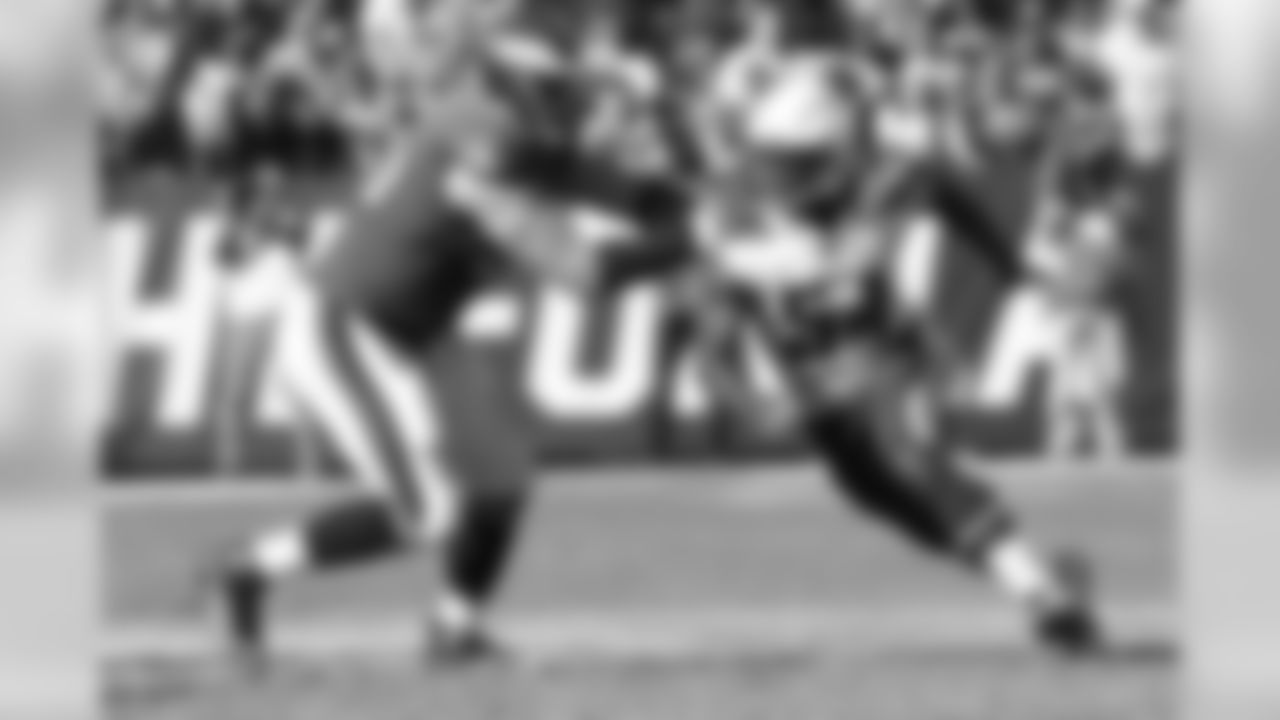 RT Lane Johnson