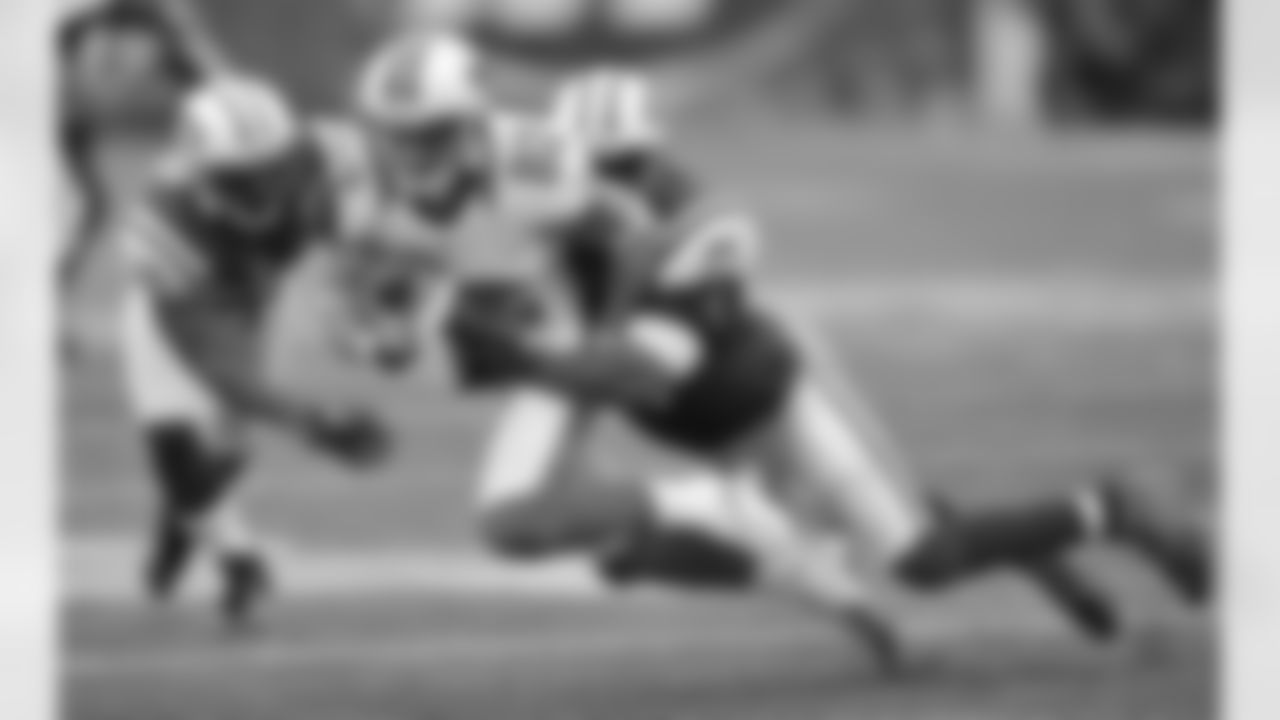 S Yeremiah Bell