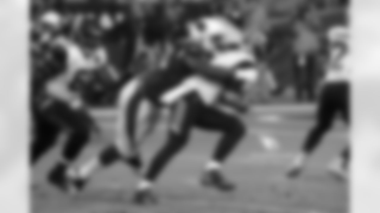 DL Frostee Rucker: 36 tackles