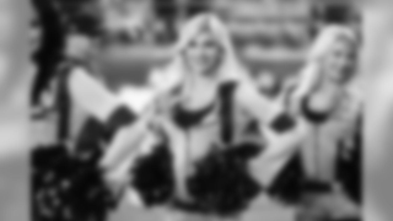 Cheerleaders Perform At Ghostbusters Halftime Show