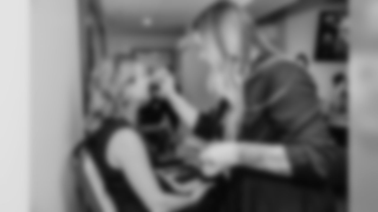 On Monday, the Cardinals honored eight active servicewomen with a day of pampering by the Cardinals cheerleaders and a dinner provided by Ocean 44.